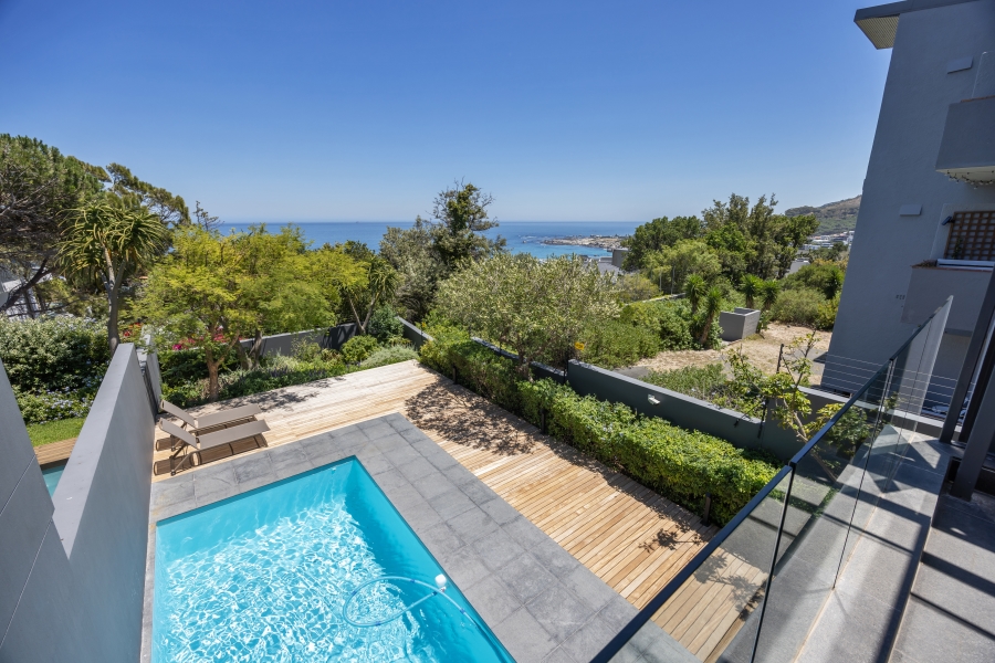 To Let 4 Bedroom Property for Rent in Camps Bay Western Cape